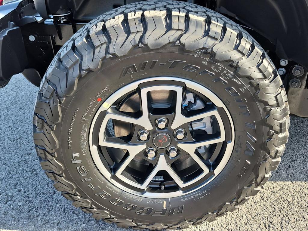 Thumbnail: 2026 Jeep Wrangler - 8