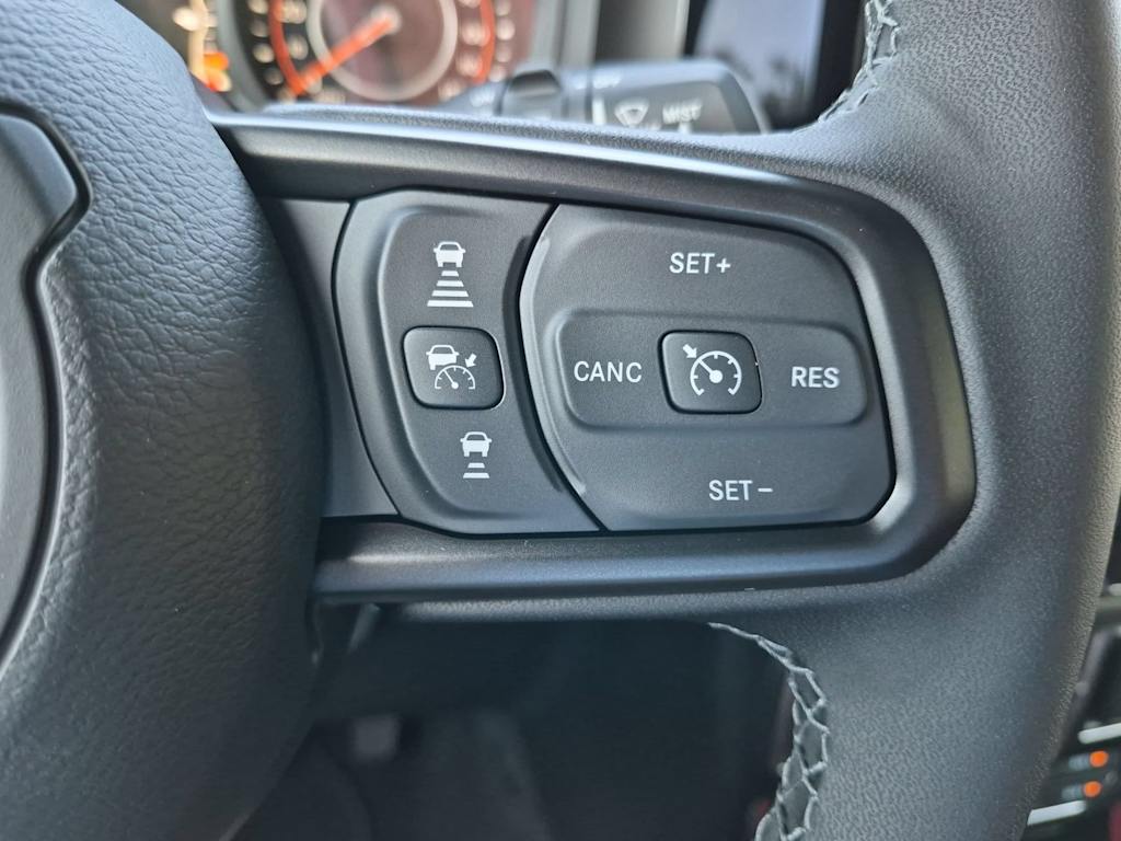 Thumbnail: 2026 Jeep Wrangler - 28