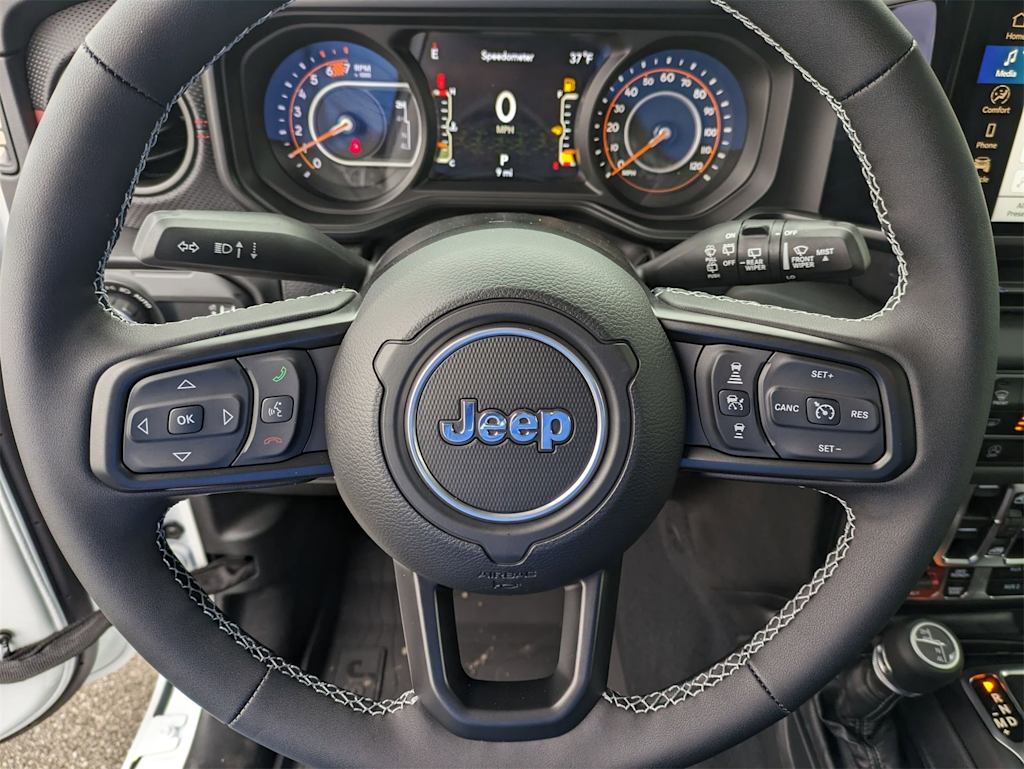 Thumbnail: 2025 Jeep Wrangler - 28