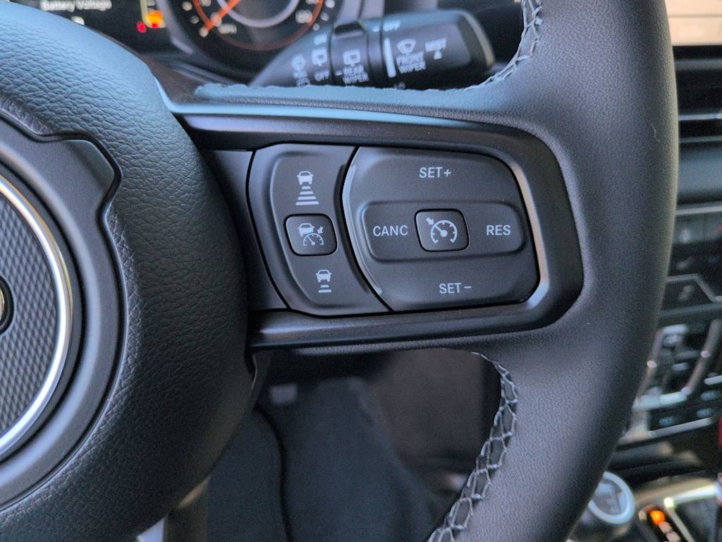 Thumbnail: 2026 Jeep Wrangler - 27