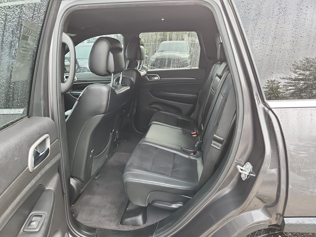 Thumbnail: 2018 Jeep Grand Cherokee - 24