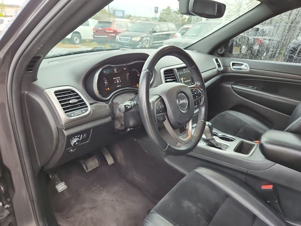 Thumbnail: 2018 Jeep Grand Cherokee - 11