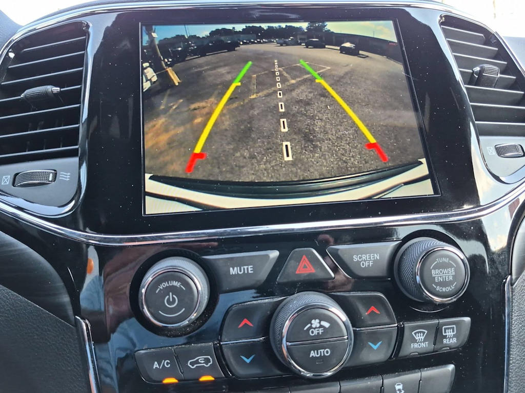 Thumbnail: 2020 Jeep Grand Cherokee - 33