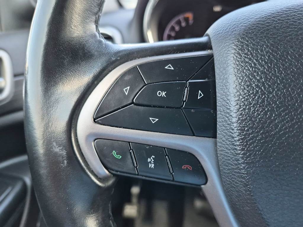 Thumbnail: 2020 Jeep Grand Cherokee - 28