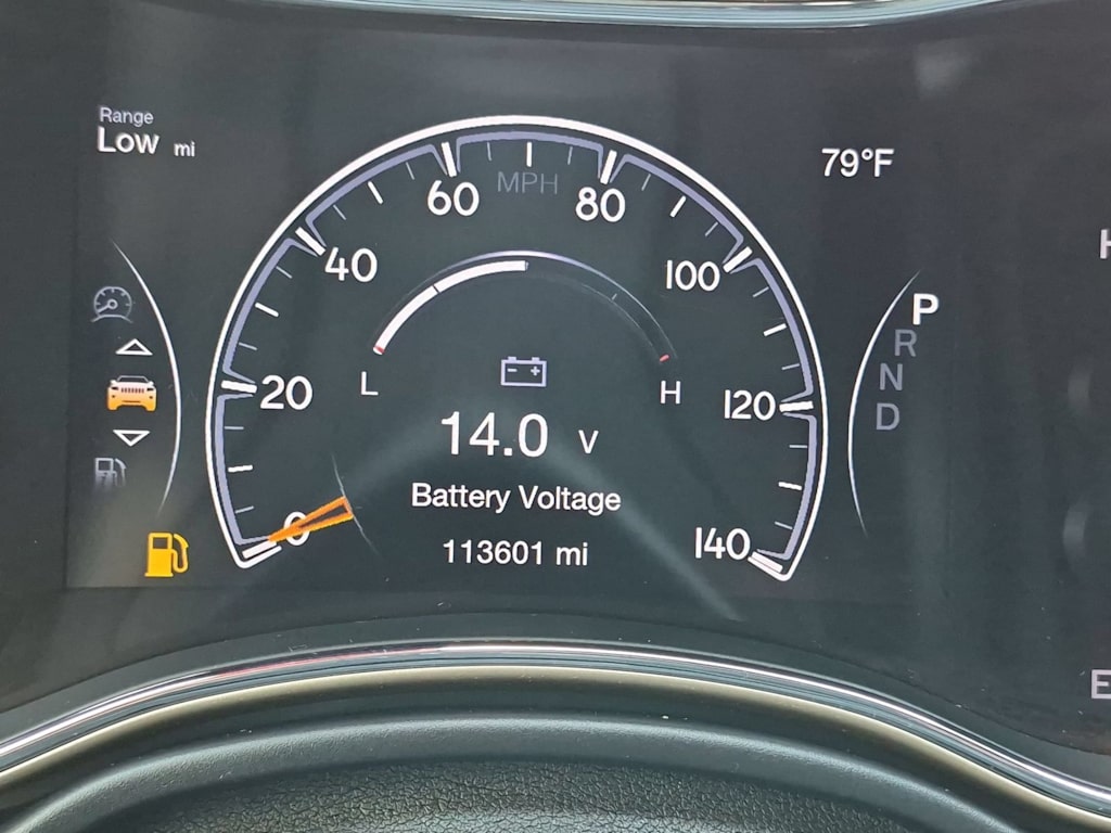 Thumbnail: 2017 Jeep Grand Cherokee - 15