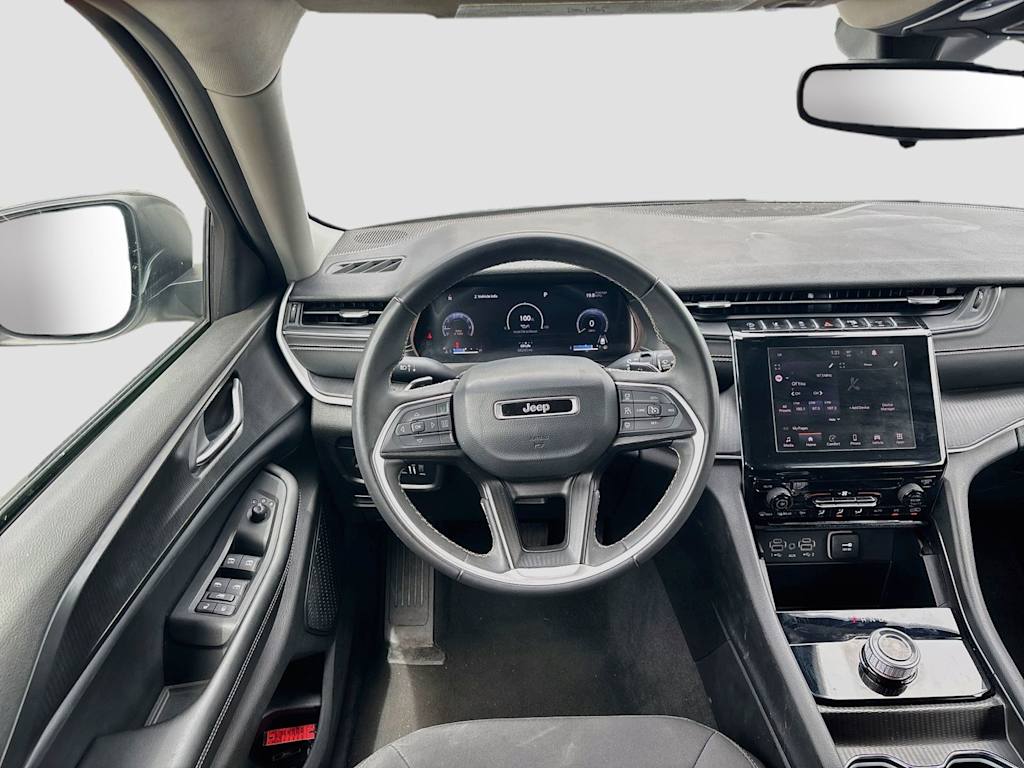 Thumbnail: 2024 Jeep Grand Cherokee - 13
