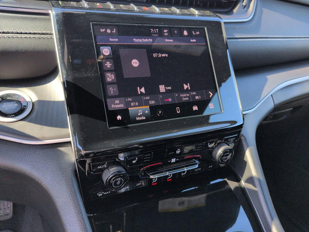 Thumbnail: 2026 Jeep Grand Cherokee - 12