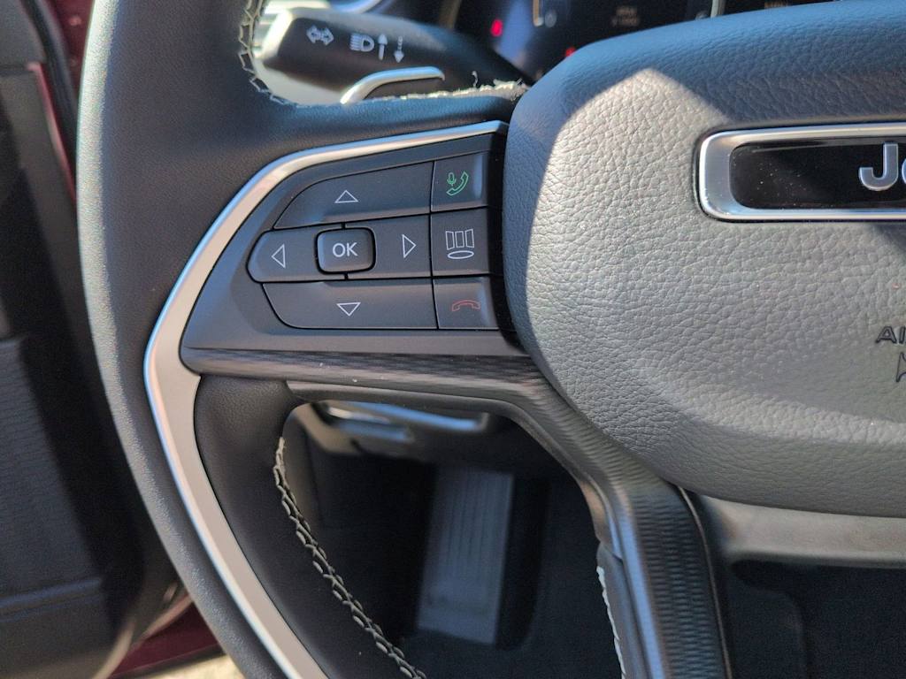 Thumbnail: 2026 Jeep Grand Cherokee - 23