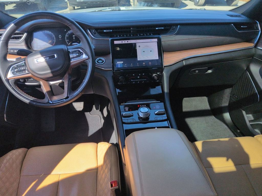 Thumbnail: 2024 Jeep Grand Cherokee - 8