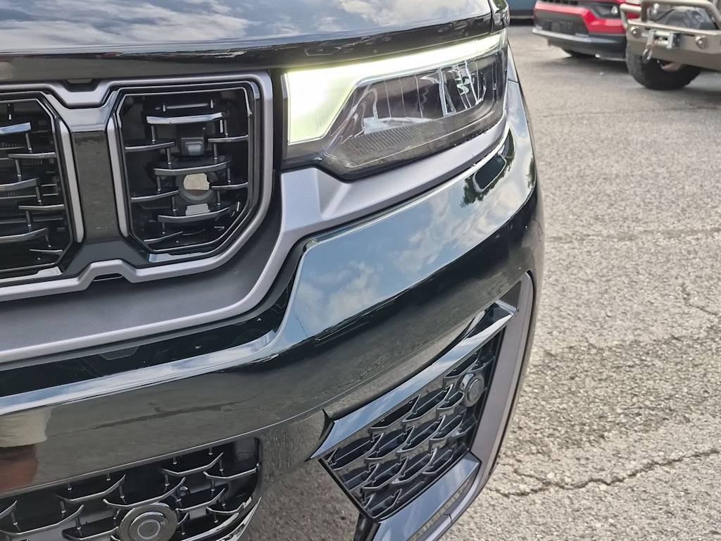 Thumbnail: 2026 Jeep Grand Cherokee - 23