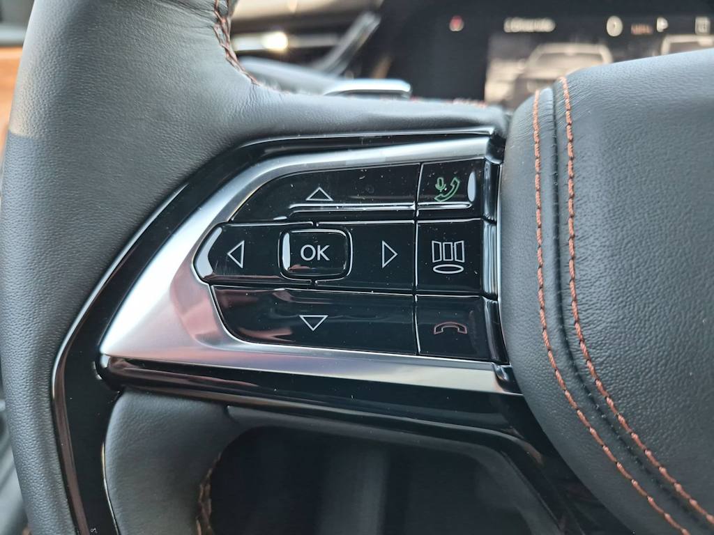 Thumbnail: 2026 Jeep Grand Cherokee - 28