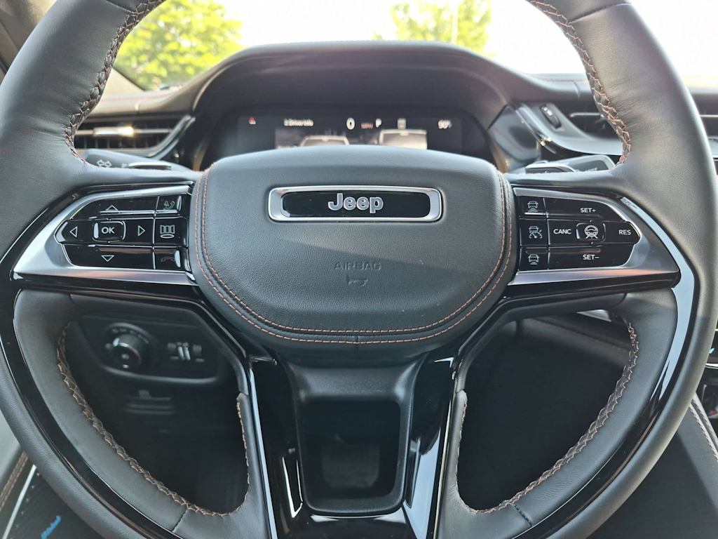 Thumbnail: 2026 Jeep Grand Cherokee - 27