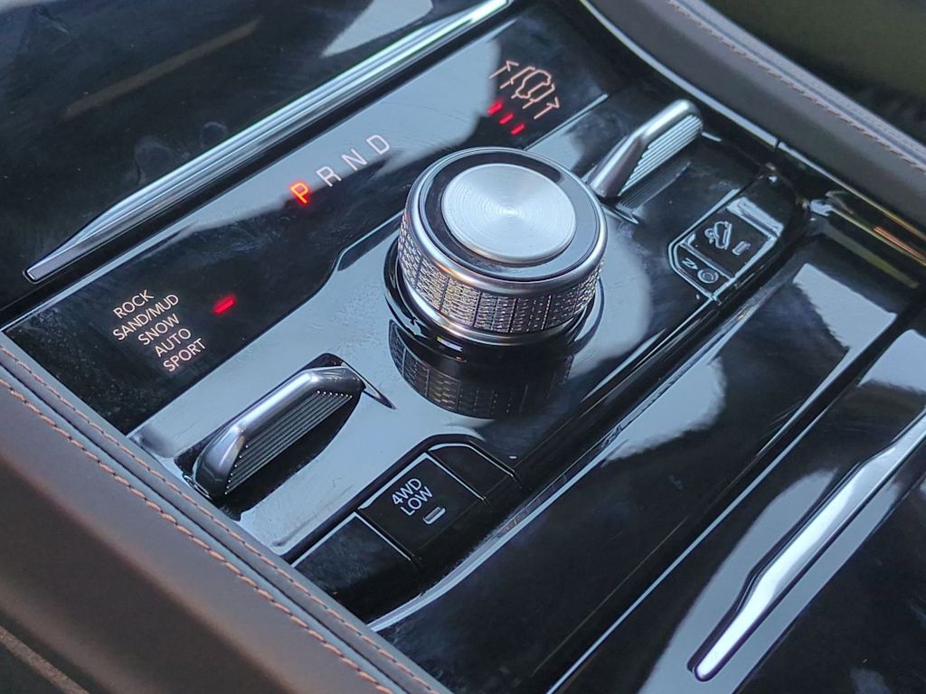 Thumbnail: 2026 Jeep Grand Cherokee - 37