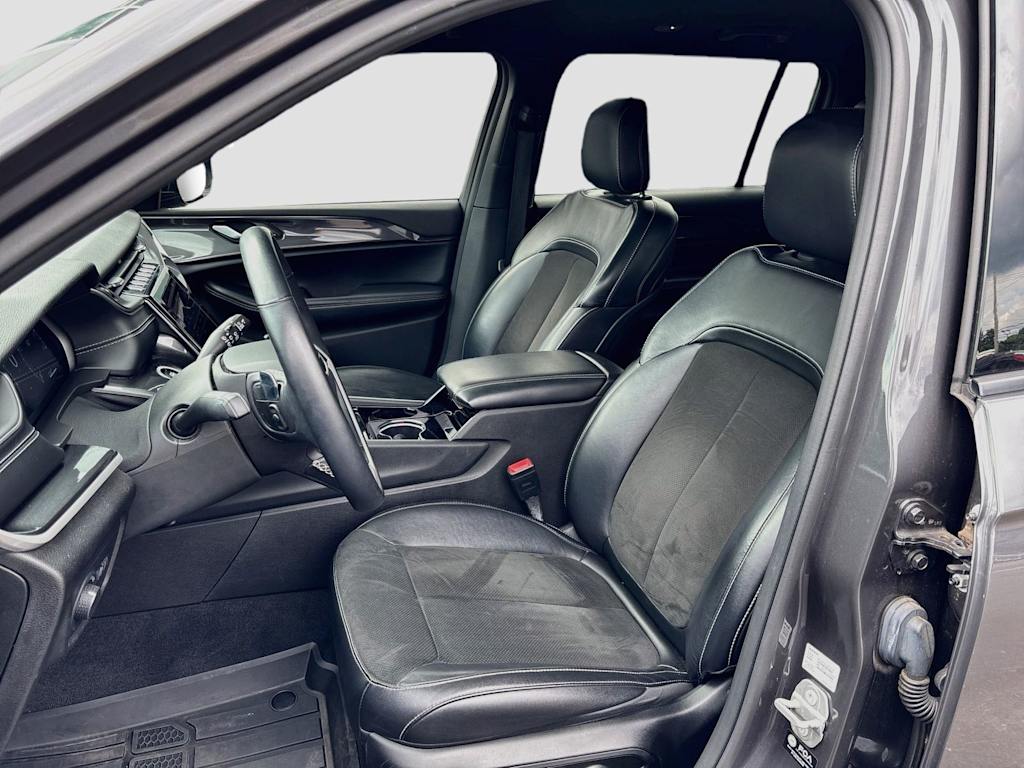 Thumbnail: 2021 Jeep Grand Cherokee L - 12