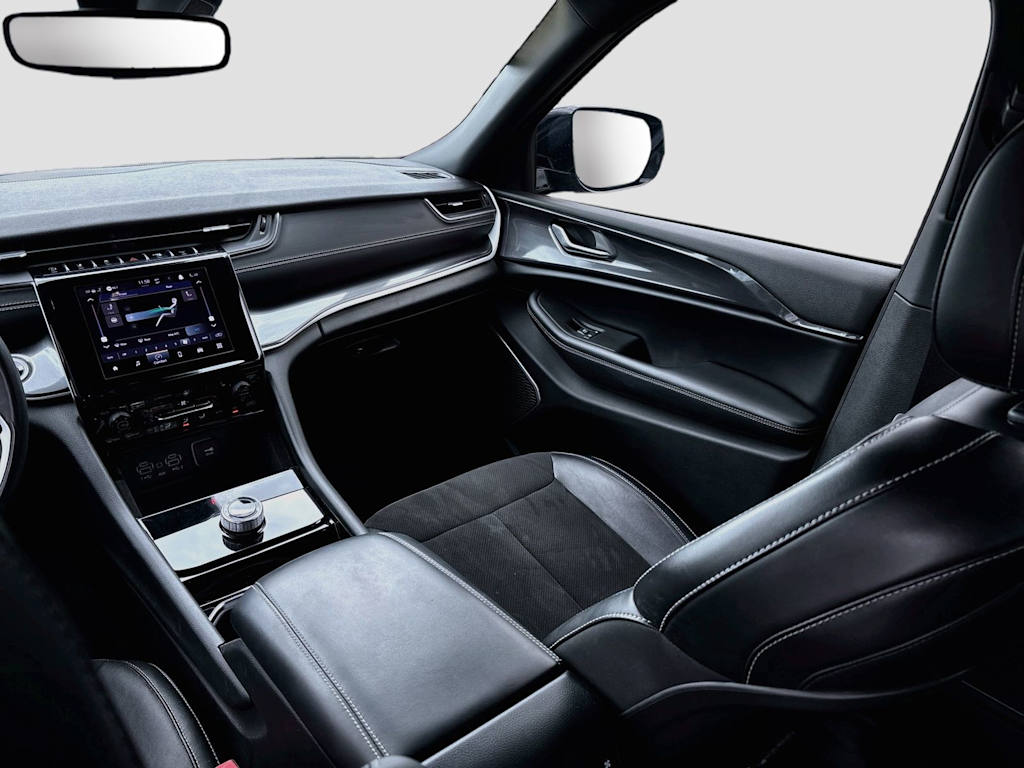 Thumbnail: 2021 Jeep Grand Cherokee L - 15