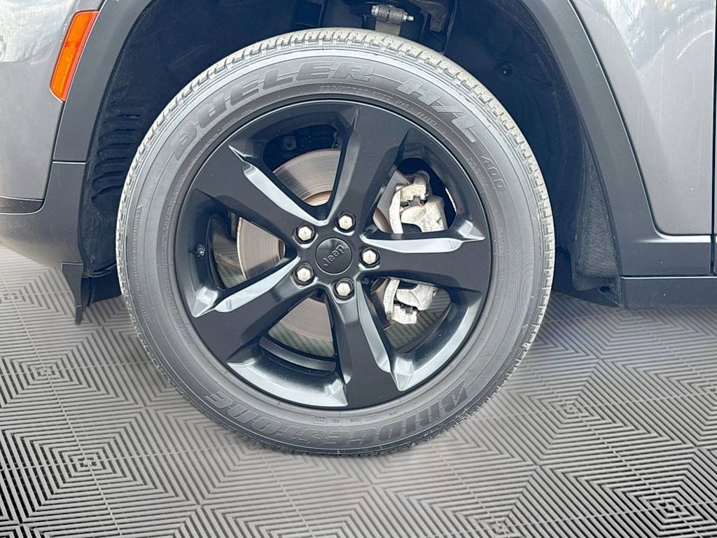Thumbnail: 2021 Jeep Grand Cherokee L - 8