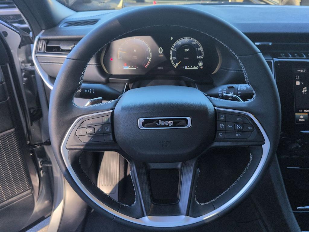 Thumbnail: 2025 Jeep Grand Cherokee L - 12