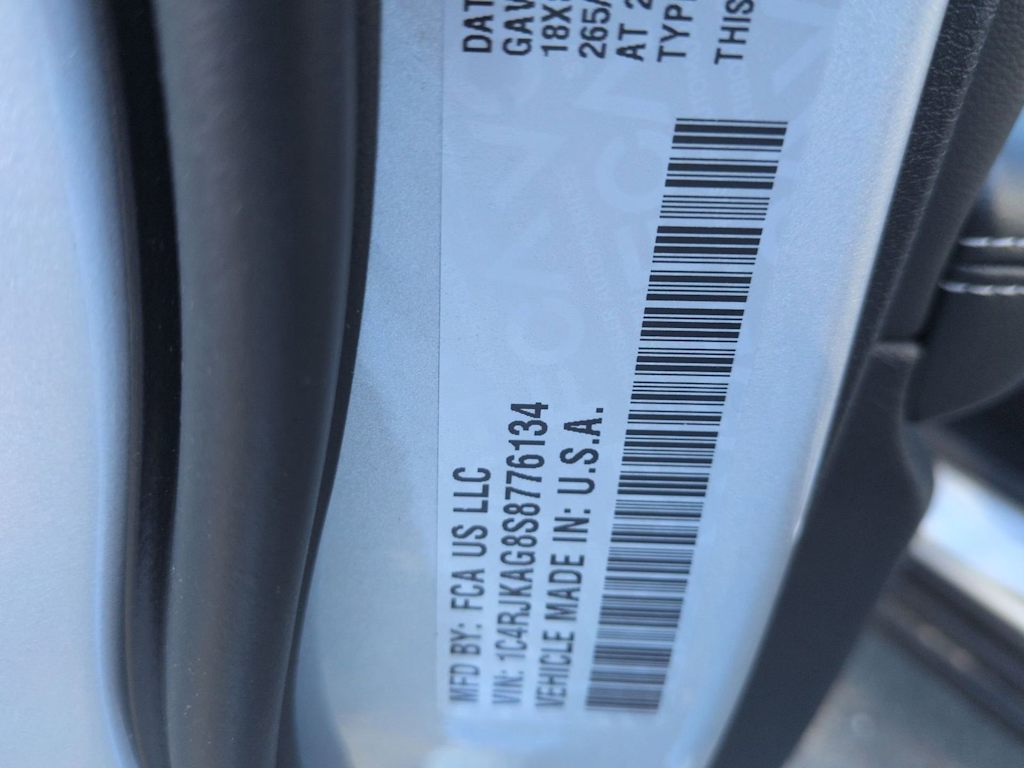 Thumbnail: 2025 Jeep Grand Cherokee L - 16