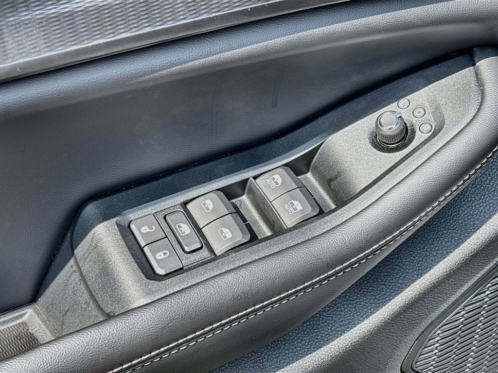 Thumbnail: 2026 Jeep Grand Cherokee L - 26