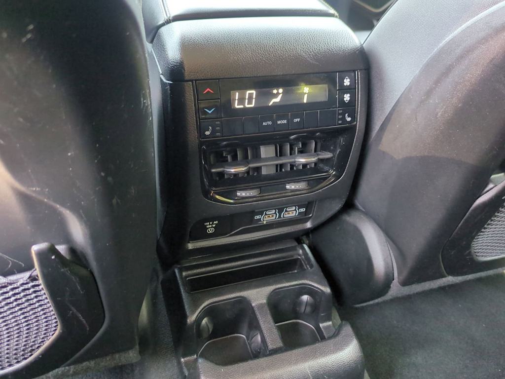 Thumbnail: 2021 Jeep Grand Cherokee L - 36