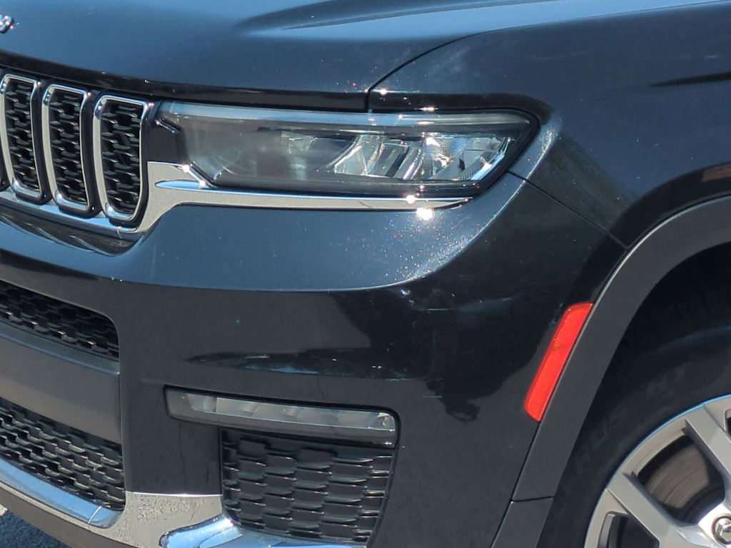 Thumbnail: 2021 Jeep Grand Cherokee L - 23
