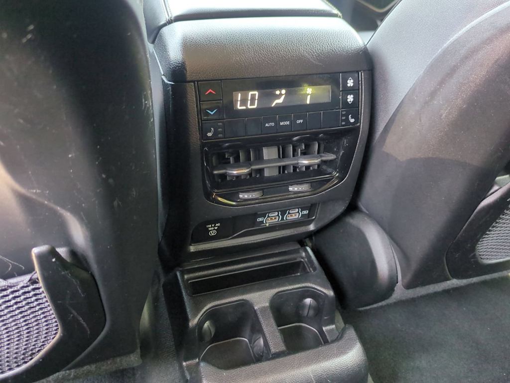 Thumbnail: 2021 Jeep Grand Cherokee L - 36