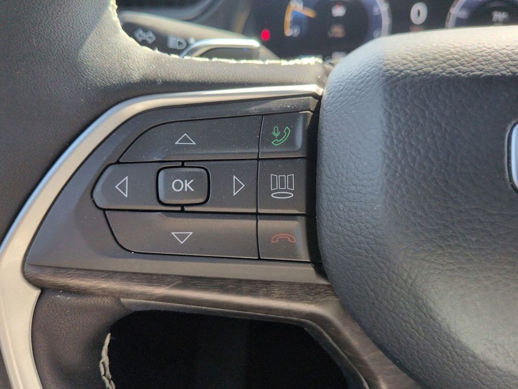 Thumbnail: 2026 Jeep Grand Cherokee L - 31