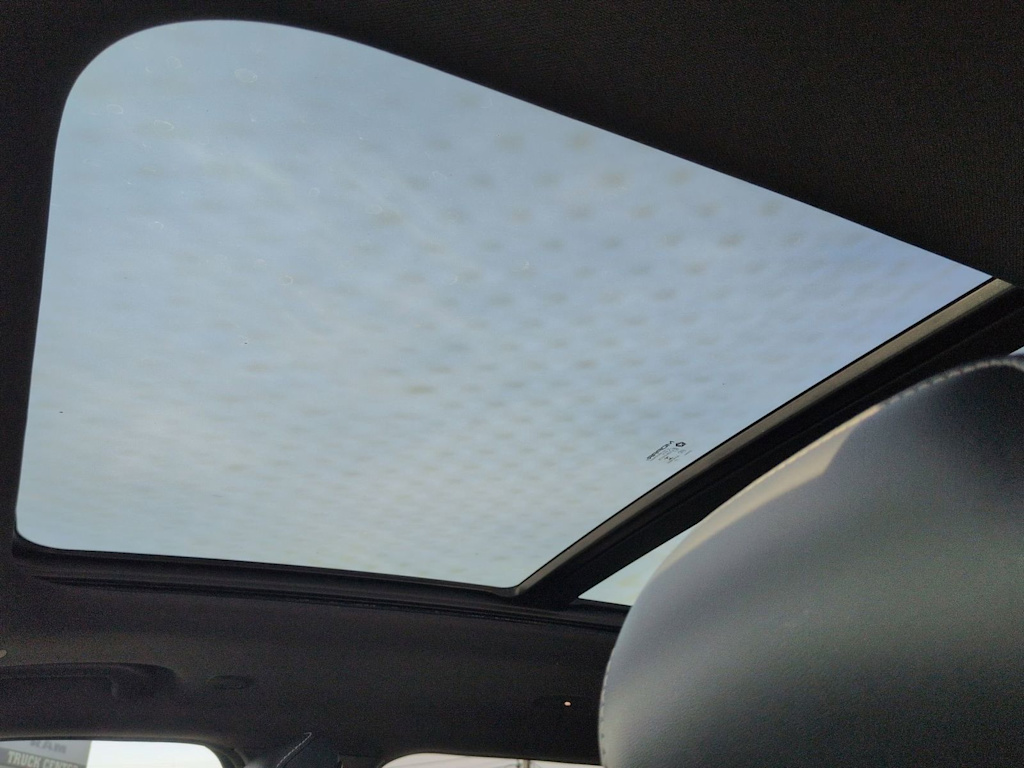 Thumbnail: 2026 Jeep Grand Cherokee L - 28