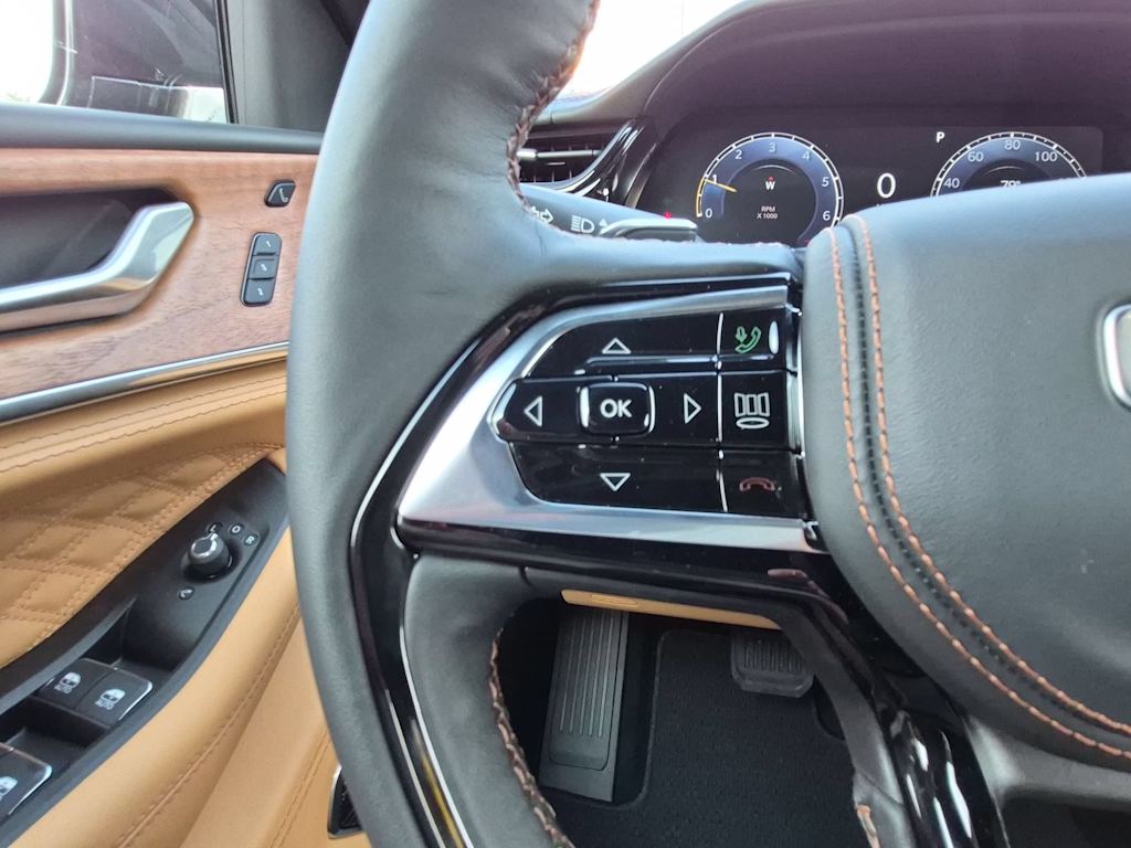 Thumbnail: 2026 Jeep Grand Cherokee L - 28