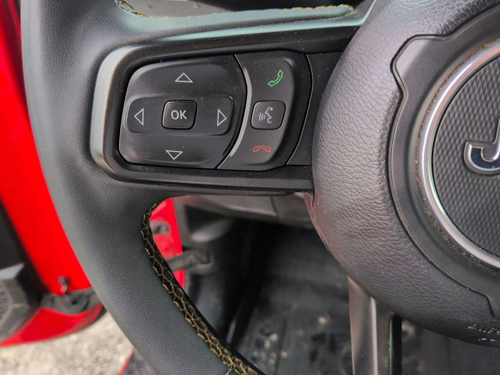 Thumbnail: 2024 Jeep Wrangler - 25