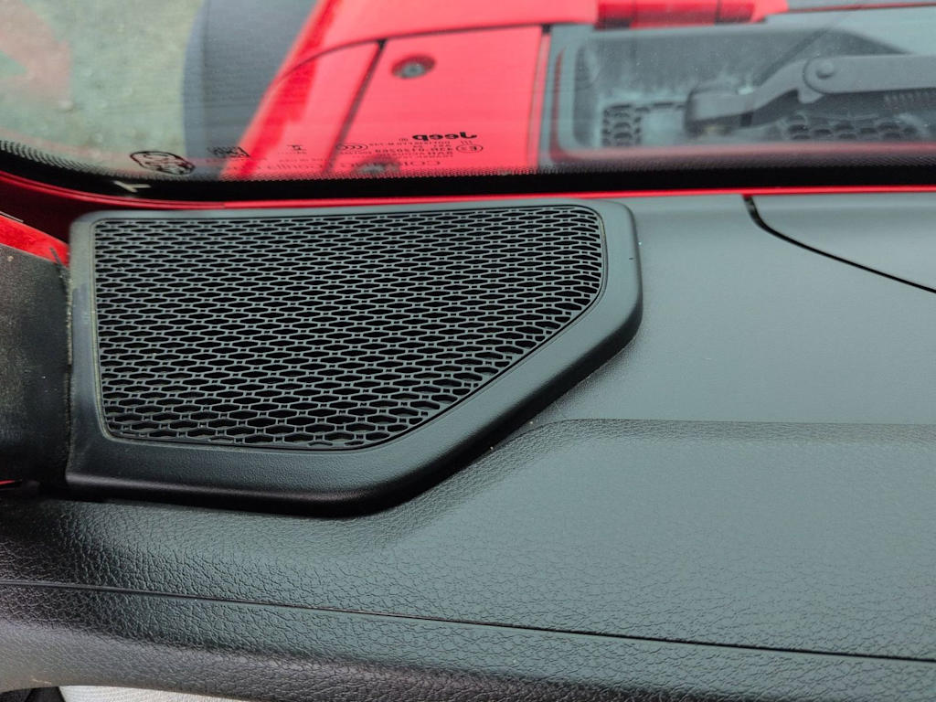 Thumbnail: 2024 Jeep Wrangler - 30