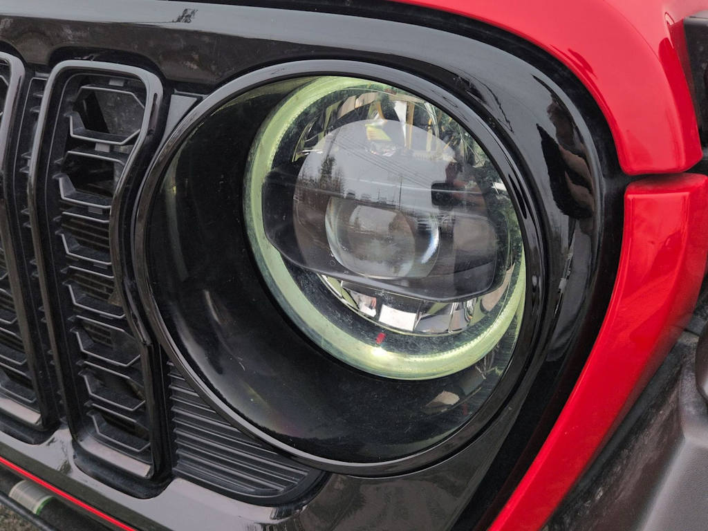 Thumbnail: 2024 Jeep Wrangler - 21