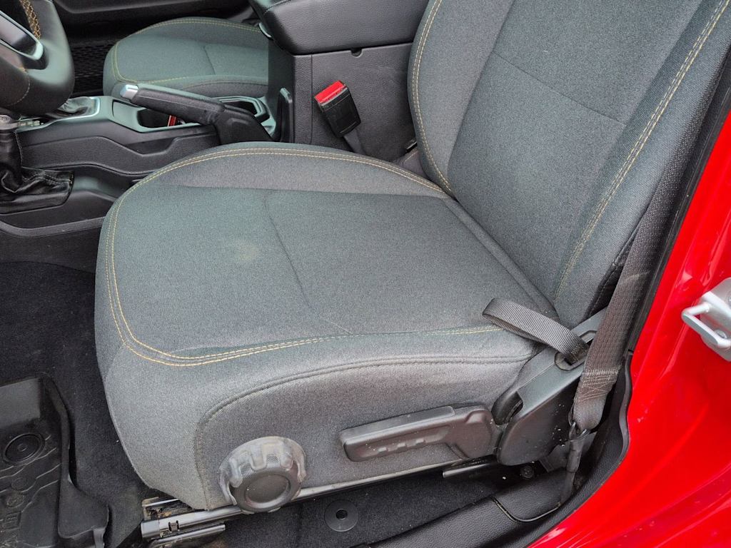 Thumbnail: 2024 Jeep Wrangler - 10