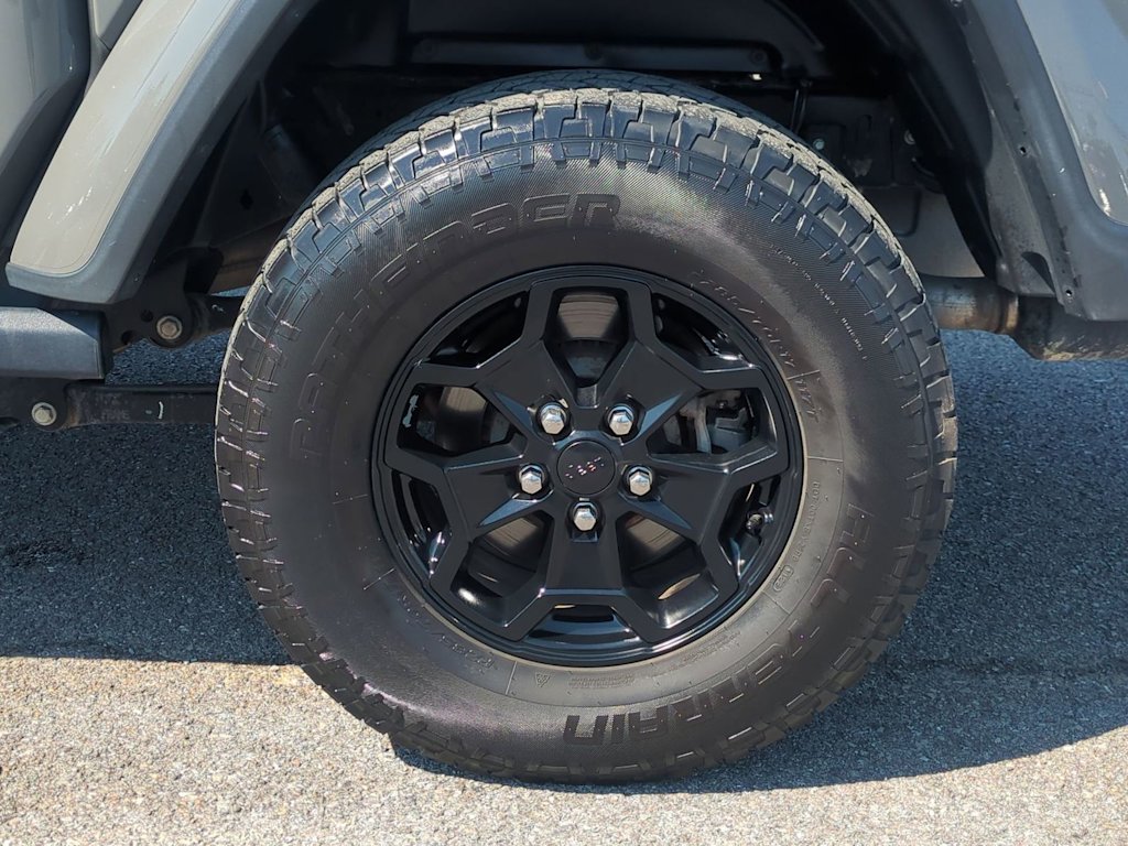 Thumbnail: 2021 Jeep Gladiator - 8