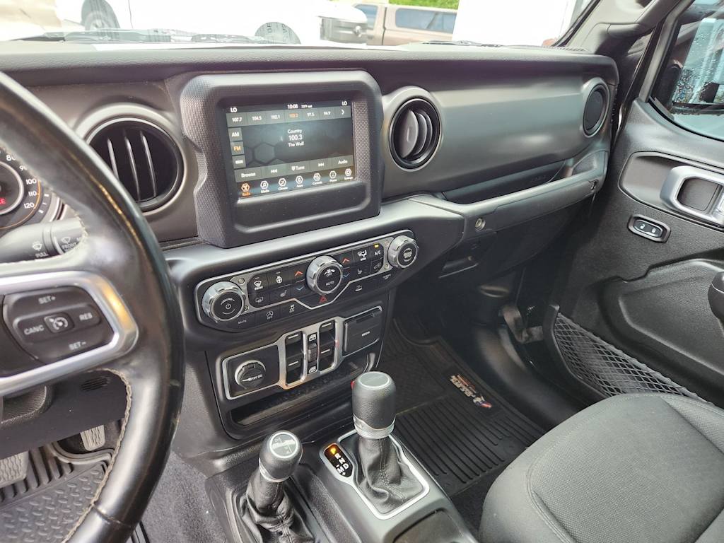 Thumbnail: 2020 Jeep Gladiator - 2