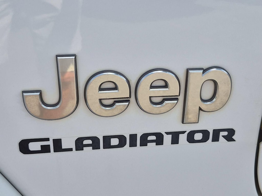 Thumbnail: 2020 Jeep Gladiator - 14