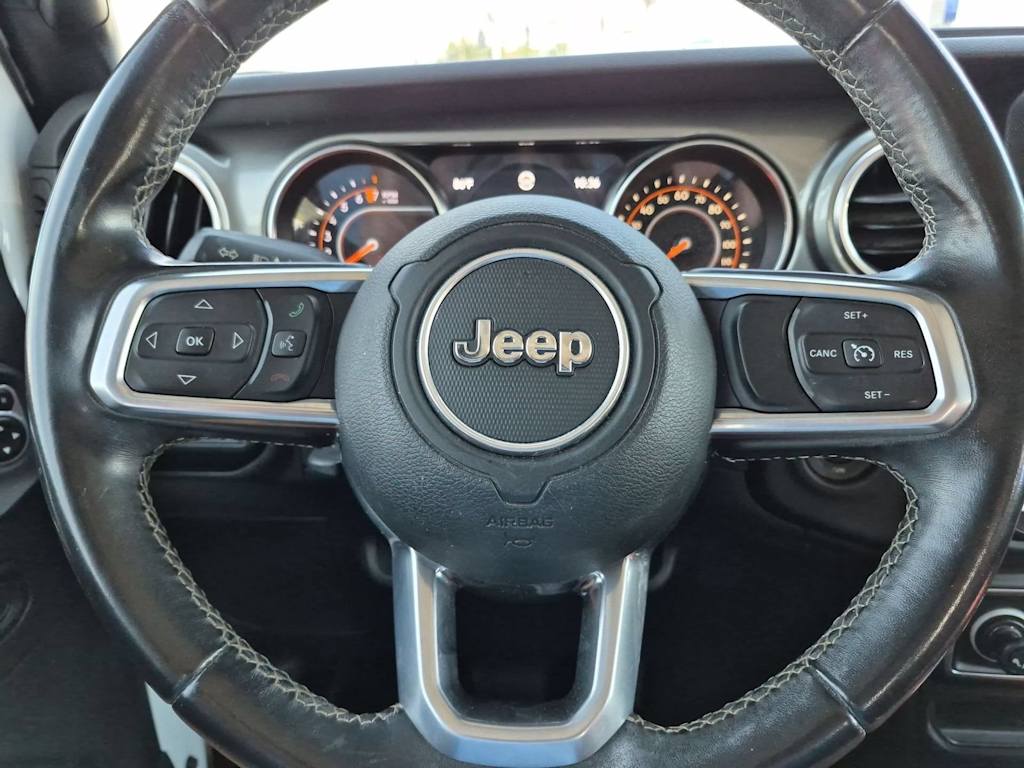 Thumbnail: 2020 Jeep Gladiator - 19