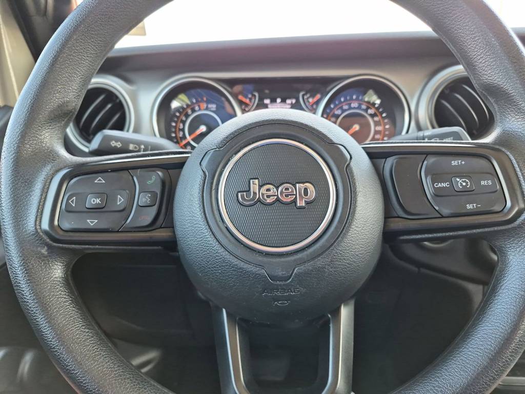 Thumbnail: 2020 Jeep Gladiator - 28