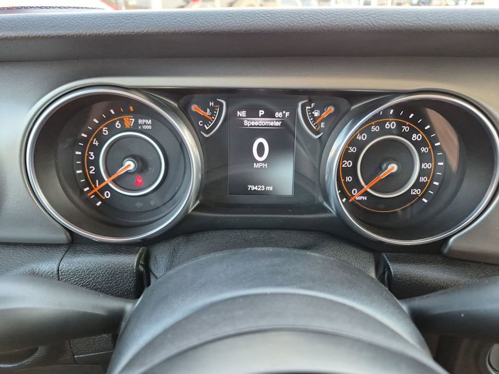 Thumbnail: 2020 Jeep Gladiator - 14