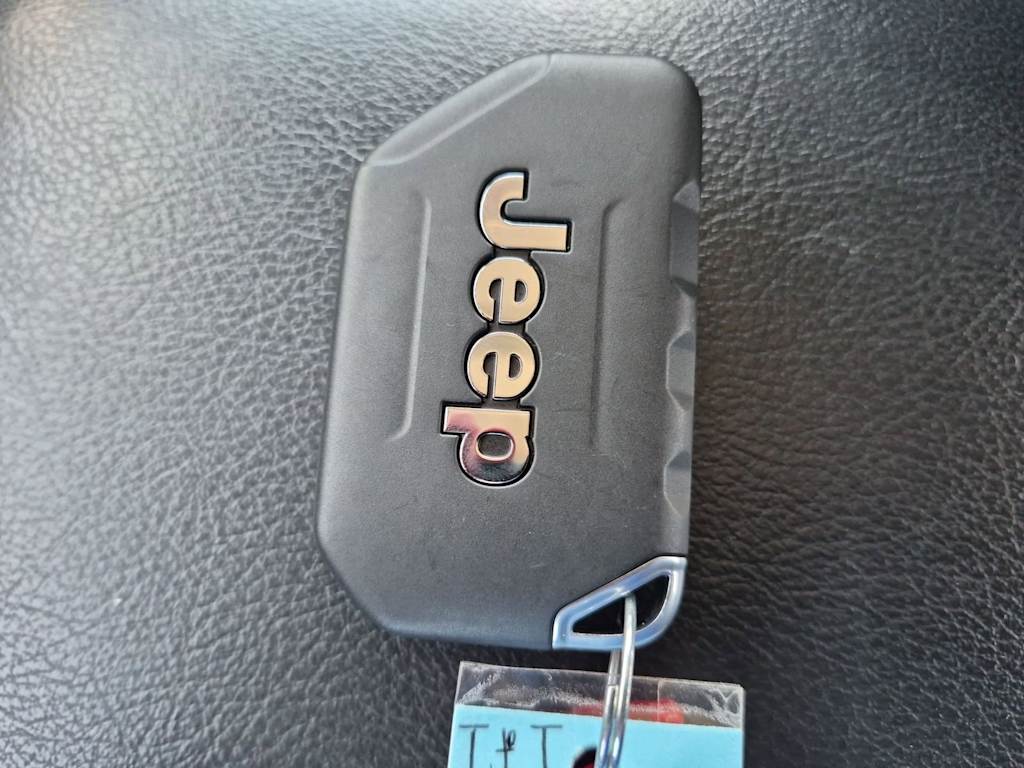 Thumbnail: 2020 Jeep Gladiator - 36