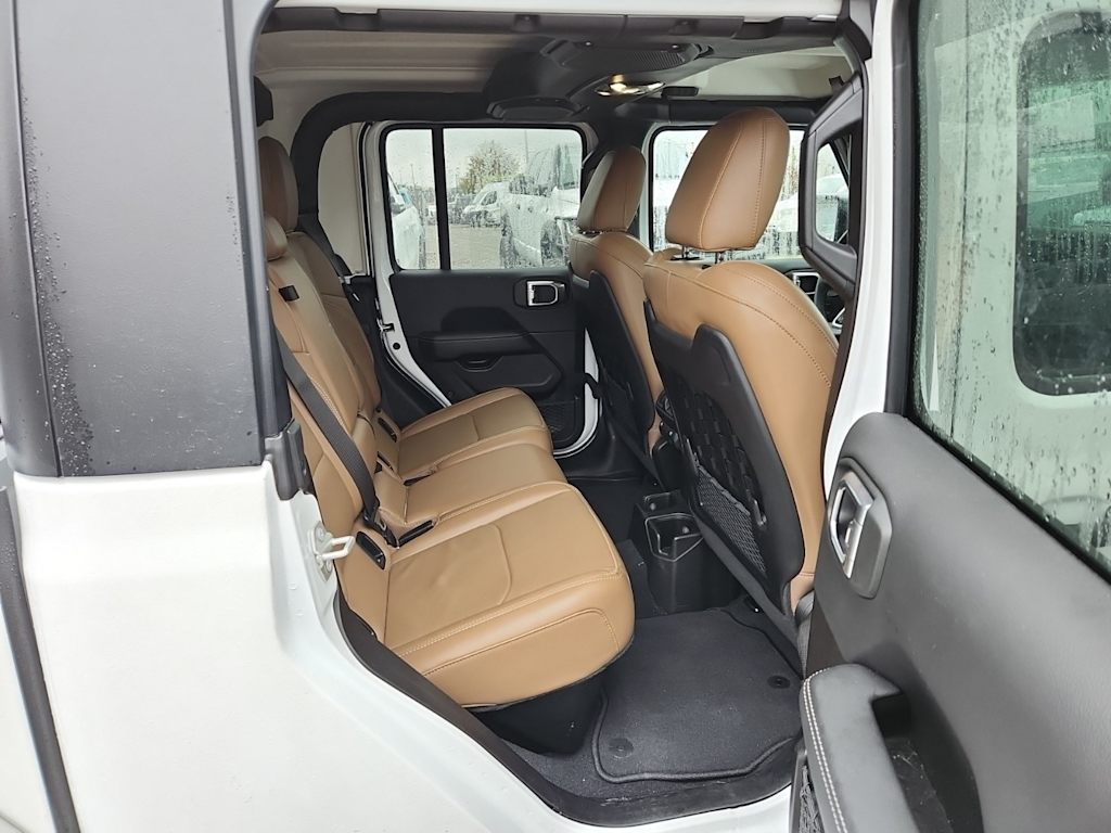 Thumbnail: 2023 Jeep Gladiator - 24