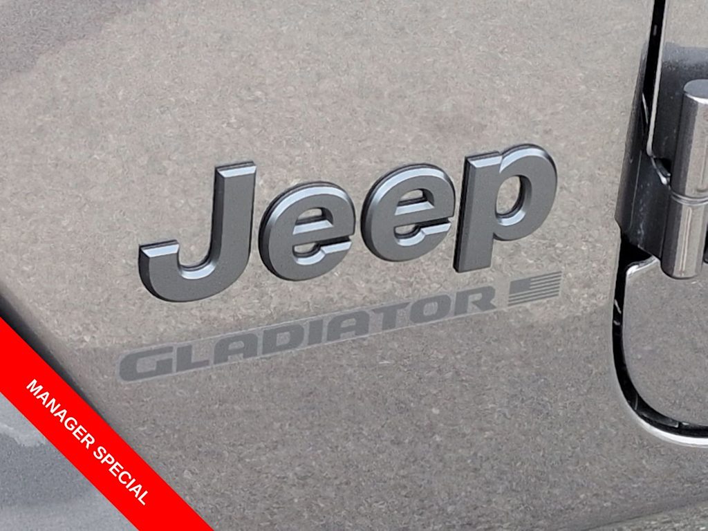Thumbnail: 2026 Jeep Gladiator - 3