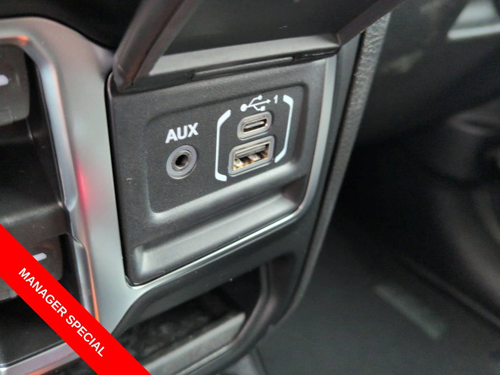 Thumbnail: 2026 Jeep Gladiator - 32