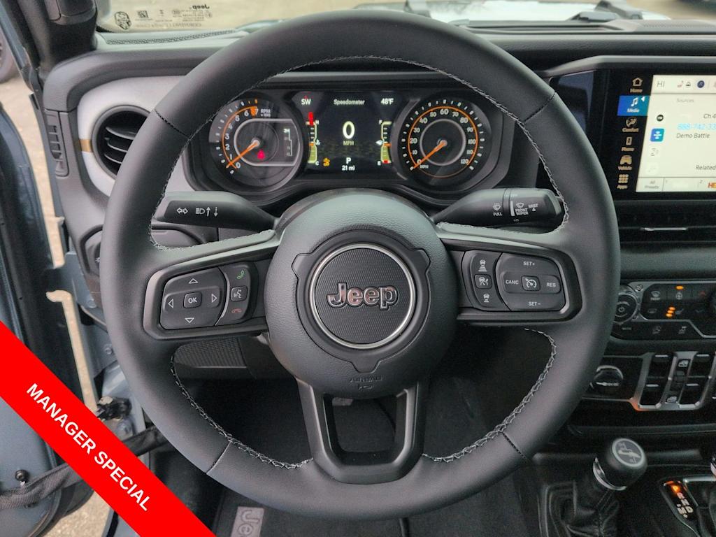 Thumbnail: 2026 Jeep Gladiator - 11