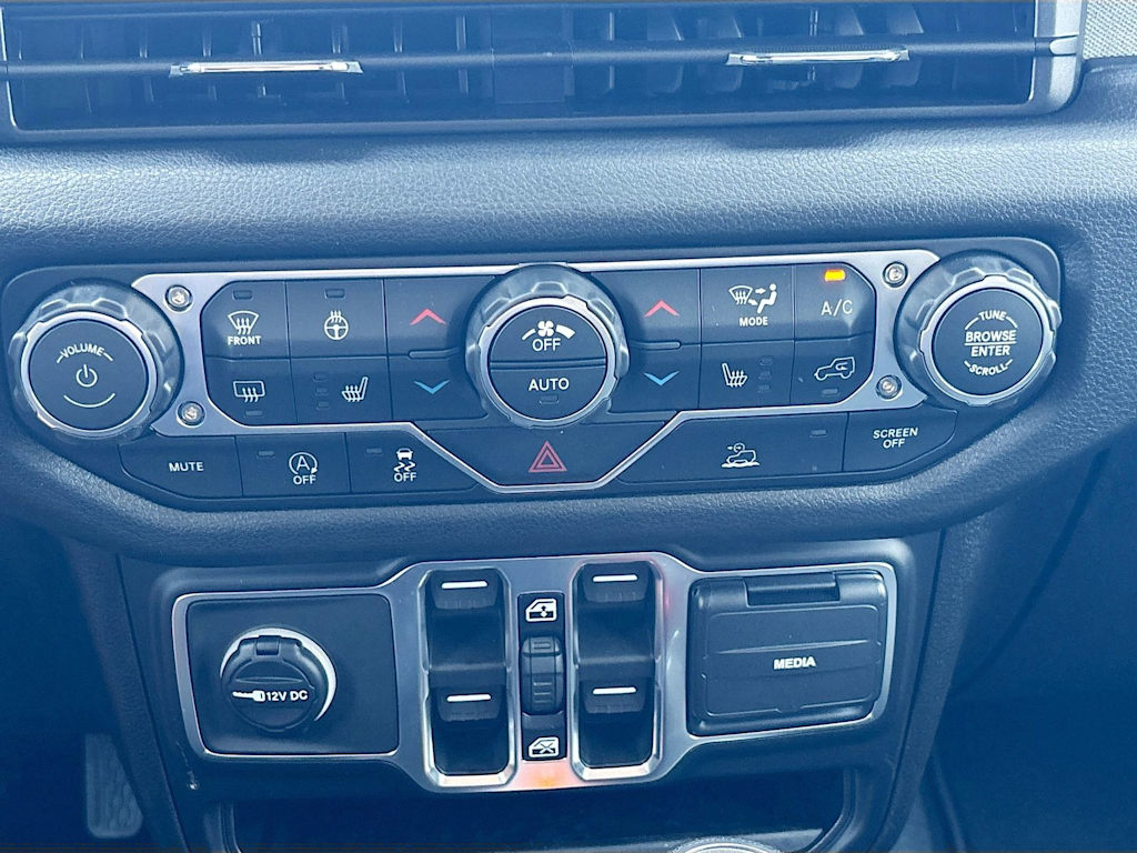 Thumbnail: 2026 Jeep Gladiator - 25