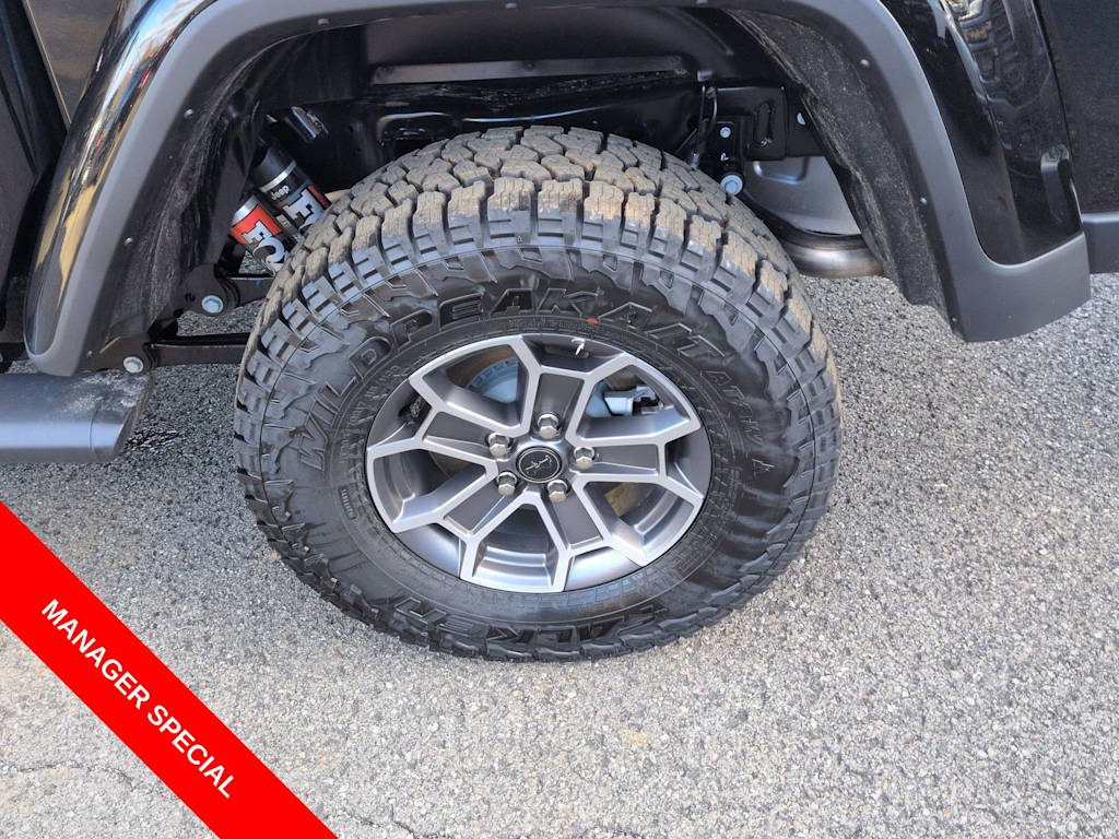 Thumbnail: 2026 Jeep Gladiator - 8