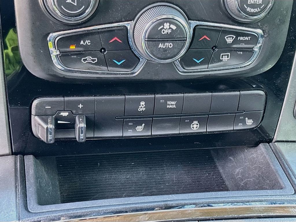 Thumbnail: 2017 RAM 1500 - 28