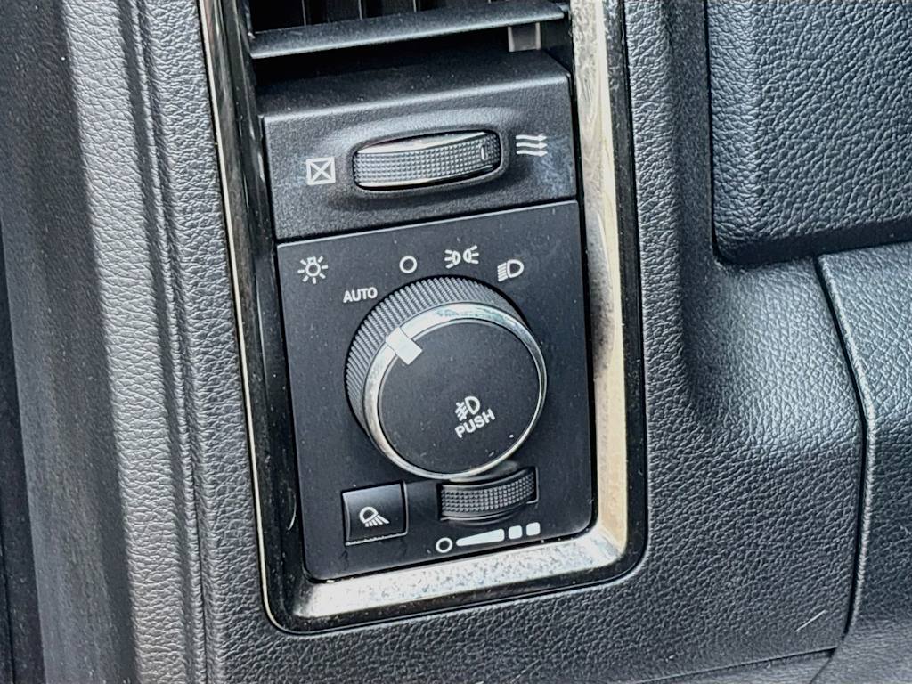 Thumbnail: 2017 RAM 1500 - 21