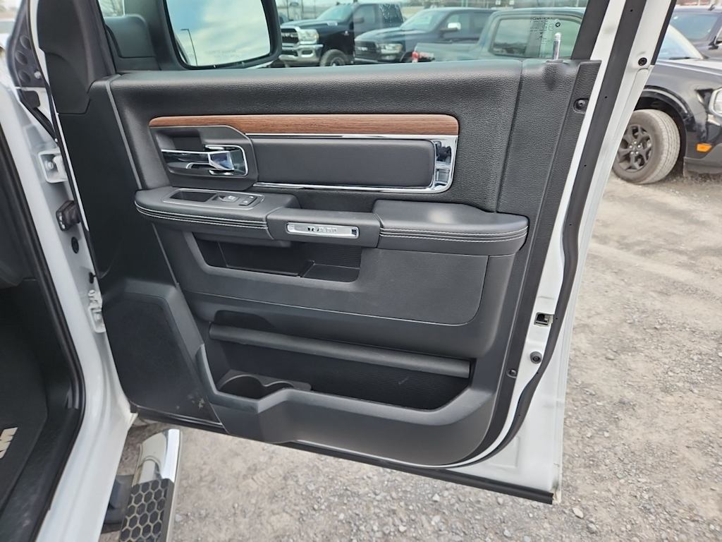 Thumbnail: 2017 RAM 1500 - 23