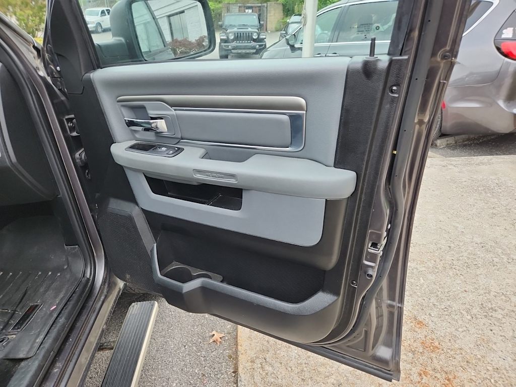 Thumbnail: 2019 RAM 1500 - 22